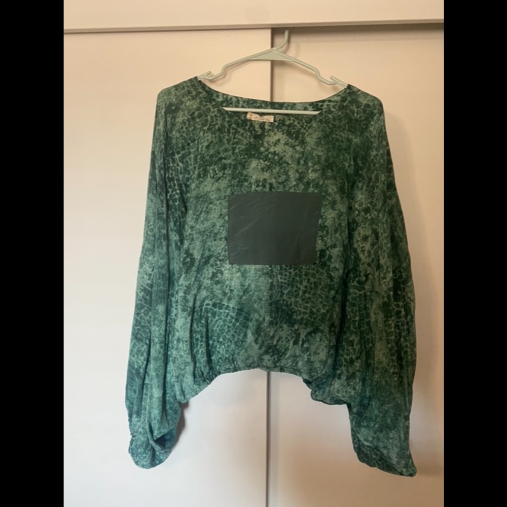 Kantha Bae crop blouse